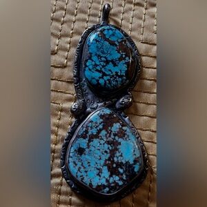 Royston Turquoise pendant